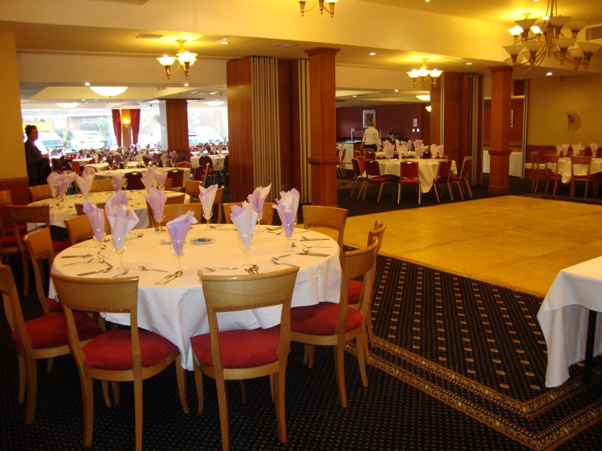 London - Wembley International Hotel מסעדה תמונה